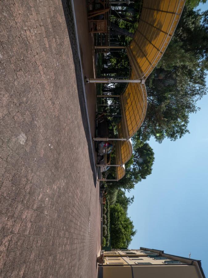 Villa Bellini Room&Breakfast ポルト・ガリバルディ エクステリア 写真