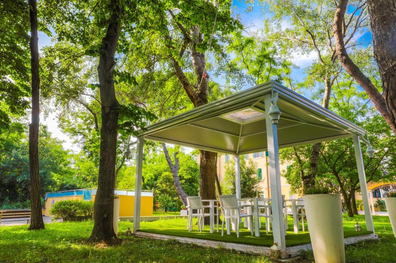 Villa Bellini Room&Breakfast ポルト・ガリバルディ エクステリア 写真